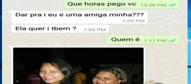 Homem pensa rápido e dá uma desculpa para se livrar da amiga feia Homem pensa rápido e dá uma desculpa para se livrar da amiga feia