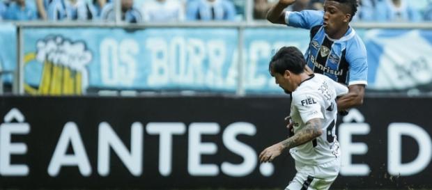 O Corinthias foi incansável na vitória sobre o Grêmio (Foto: Reprodução) O Corinthias foi incansável na vitória sobre o Grêmio (Foto: Reprodução)