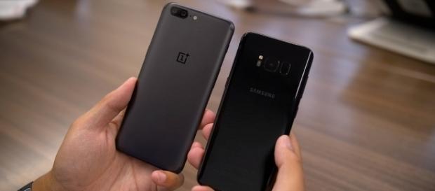OnePlus 5 vs Samsung Galaxy S8 - Quick Look: (Android Authority/YouTube ScreenShot) https://www.youtube.com/watch?v=KrCte5AFV6k OnePlus 5 vs Samsung Galaxy S8 - Quick Look: (Android Authority/YouTube ScreenShot) https://www.youtube.com/watch?v=KrCte5AFV6k