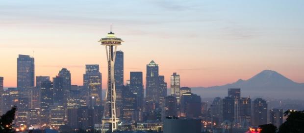 The cons of increasing Seattle's minimum wage. - wikimedia.org The cons of increasing Seattle's minimum wage. - wikimedia.org