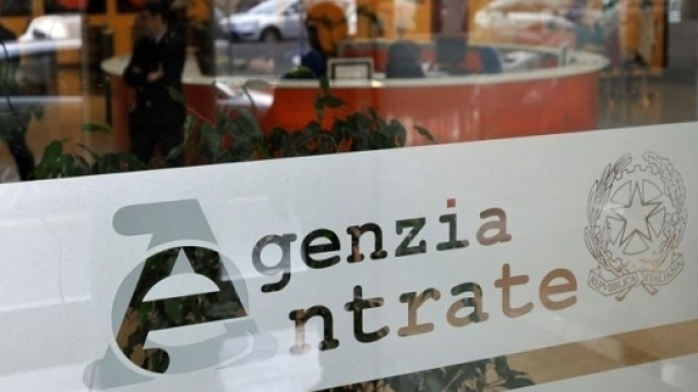 Proposta di legge per l'introduzione di una flat tax al 25%