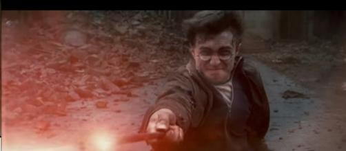 Daniel Radcliffe as Harry Potter in "Harry Potter and the Deathly Hollows" trailer. (Youtube/Warner Bros. Pictures)