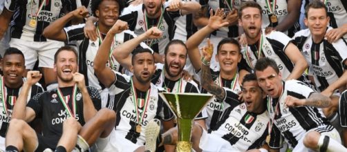 Juventus, vincitrice del sesto scudetto consecutivo