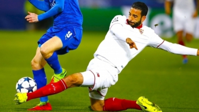 Accord de principe entre l'OM et Adil Rami.