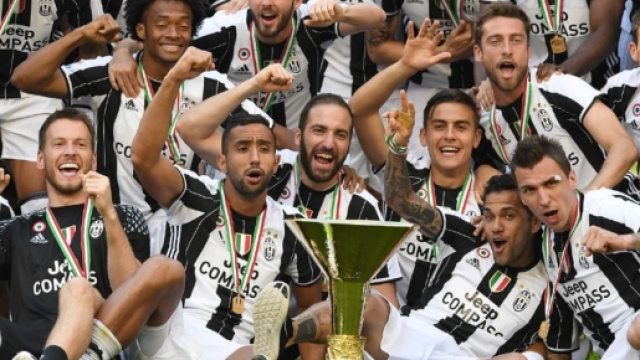 Juventus, vincitrice del sesto scudetto consecutivo