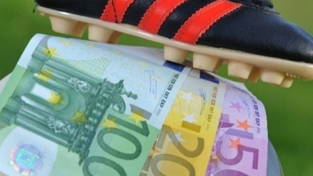 Serie B: pazze spese per i procuratori - foto cuoredilazio.it