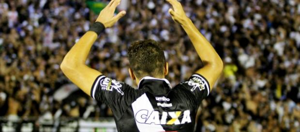 A torcida vascaína está fazendo o seu papel (Foto: Reprodução) A torcida vascaína está fazendo o seu papel (Foto: Reprodução)
