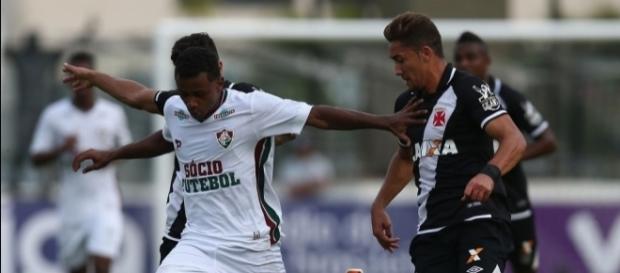 Maranhão pode vestir a camisa do Botafogo Maranhão pode vestir a camisa do Botafogo