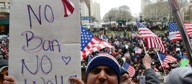 Trump lawyers make final Supreme Court pitch on travel ban - zawya.com Trump lawyers make final Supreme Court pitch on travel ban - zawya.com