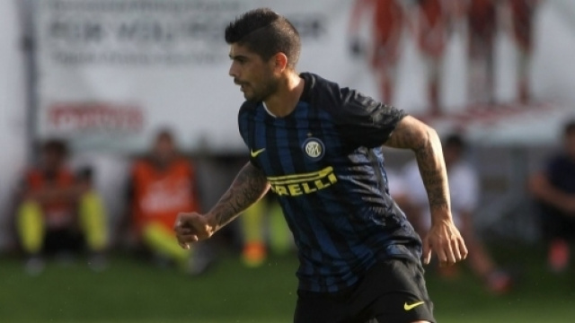 Calciomercato Inter: Banega dopo un anno torna al Siviglia