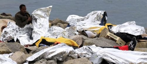 L'Italia sta decidendo di chiudere le frontiere ai migranti