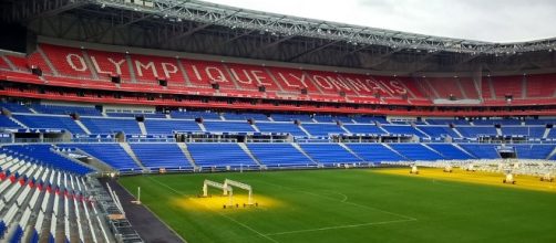 Olympique Lyonnais - Stade - Foot CC BY