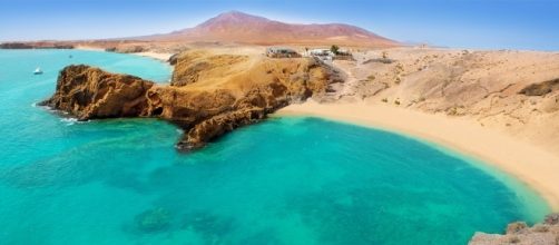 Playa del Papagayo, Lanzarote (via nuova-vita)