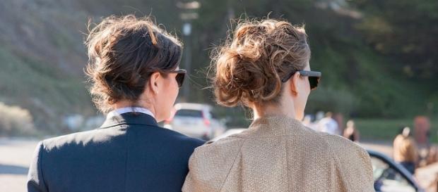 A photo showing a lesbian couple - Flickr/Vivian Chen A photo showing a lesbian couple - Flickr/Vivian Chen
