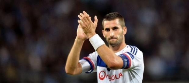 Gonalons quitte le club lyonnais après plus de 300 matchs Gonalons quitte le club lyonnais après plus de 300 matchs