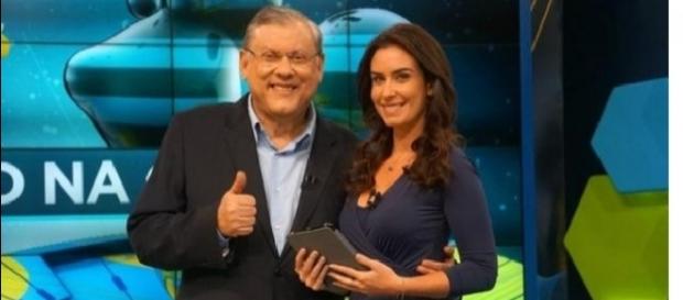 Milton Neves ao lado de Larissa Erthal em programação da Band Milton Neves ao lado de Larissa Erthal em programação da Band