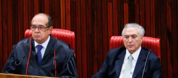 Presidente Michel Temer e o ministro do STF Gilmar Mendes se encontraram nesta terça-feira (27) Presidente Michel Temer e o ministro do STF Gilmar Mendes se encontraram nesta terça-feira (27)
