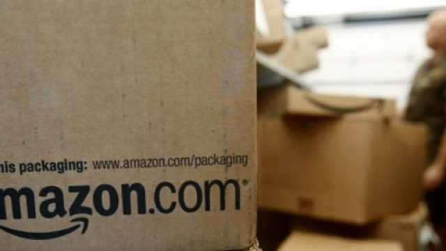 Sciopero dei postini di Amazon a Milano
