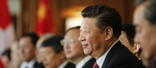 Trump Breaks Ice With China's Xi in Letter Seeking 'Constructive Ties' - voanews.com