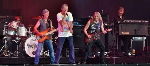 Deep Purple in concerto con l'ultima formazione che si esibirà a Milano il 27 giugno. Deep Purple in concerto con l'ultima formazione che si esibirà a Milano il 27 giugno.
