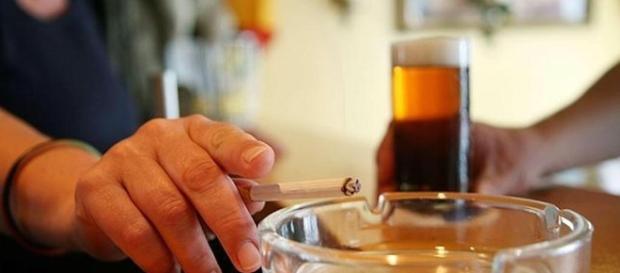 Drogas y alcohol en la vida de los famosos Drogas y alcohol en la vida de los famosos