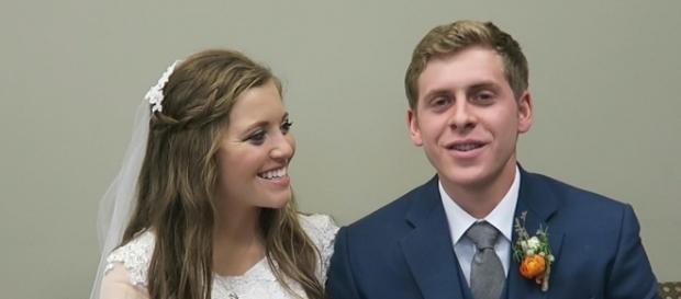 Joy-Anna Duggar and Austin Forsyth on their wedding day (Photo via TLC/Twitter) Joy-Anna Duggar and Austin Forsyth on their wedding day (Photo via TLC/Twitter)