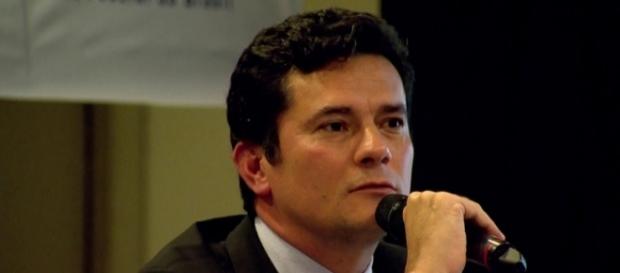 Juiz Sérgio Moro concedeu entrevista exclusiva à imprensa estrangeira Juiz Sérgio Moro concedeu entrevista exclusiva à imprensa estrangeira