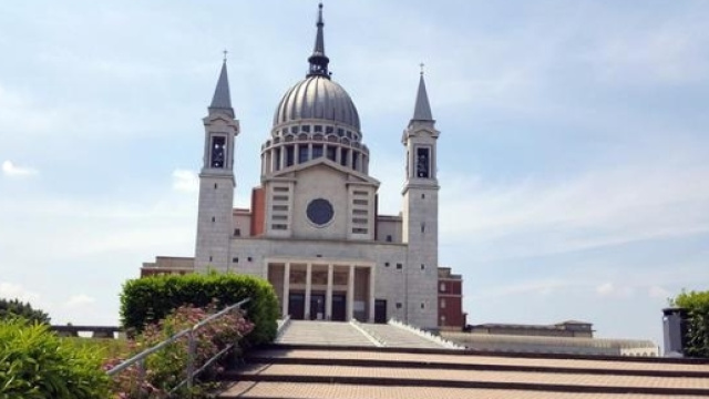 La basilica di Colle Don Bosco