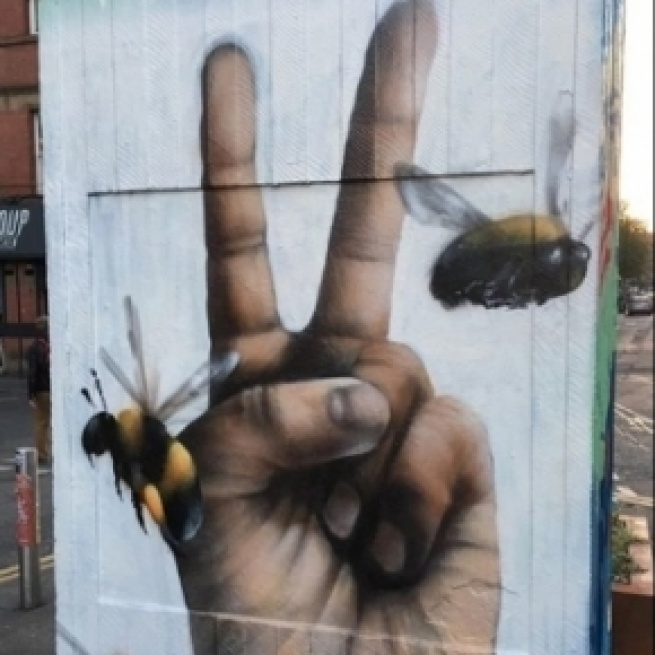 Qubek mural captures spirit of Manchester after terror attack ... - cnn.com