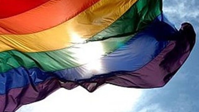 gay nella propria foto profilo di Facebook, scopri come fare - roadtvitalia.it