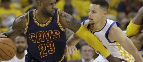 Curry vs James in 2017 NBA Finals - usatoday.com