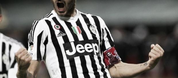 Bonucci spaventa i tifosi bianconeri con un messaggio su Facebook nel post partita di ieri sera. Bonucci spaventa i tifosi bianconeri con un messaggio su Facebook nel post partita di ieri sera.