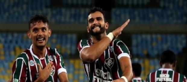 Ceifador e Scarpa comemoram segundo gol do Flu nos 2 a 1 sobre o Vitória-BA (Foto: Nelson Perez/Divulgação FFC) Ceifador e Scarpa comemoram segundo gol do Flu nos 2 a 1 sobre o Vitória-BA (Foto: Nelson Perez/Divulgação FFC)