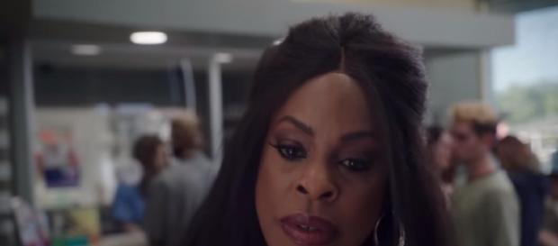 Claws: Series Premiere June 11 / screencap via TNT YouTube Claws: Series Premiere June 11 / screencap via TNT YouTube
