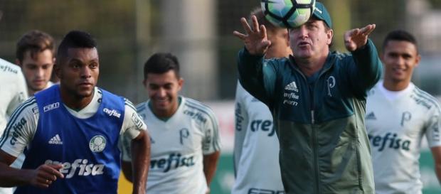 Cuca pode promover importante mudança no time Cuca pode promover importante mudança no time