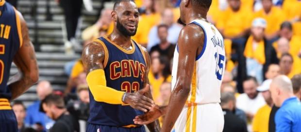 LeBron, a por el desafío del Oracle (vía Twitter - NBA) LeBron, a por el desafío del Oracle (vía Twitter - NBA)
