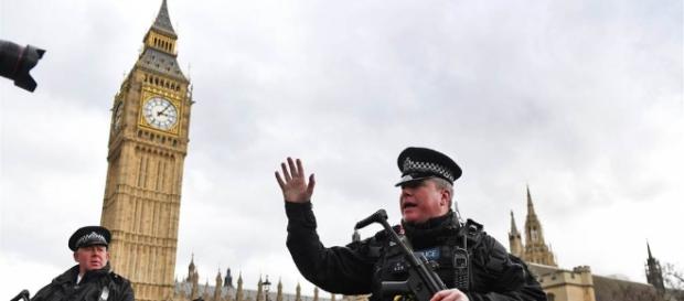 London Terror: Scenes of Chaos After Attack Near U.K. Parliament ... - nbcnews.com London Terror: Scenes of Chaos After Attack Near U.K. Parliament ... - nbcnews.com