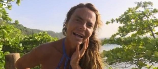‘Supervivientes’: J. J. a Leticia Sabater: ‘Eres un pedazo de marrana’ ‘Supervivientes’: J. J. a Leticia Sabater: ‘Eres un pedazo de marrana’
