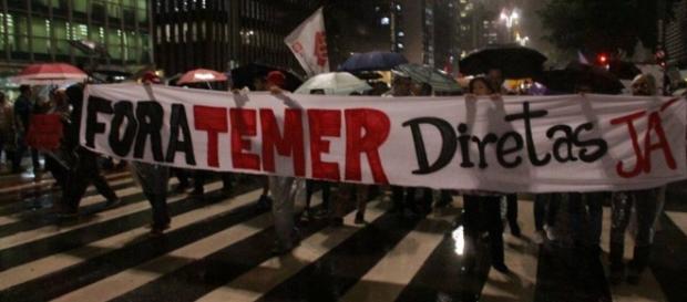 "Diretas Já" é o desejo da população, segundo pesquisa (Foto: Reprodução) "Diretas Já" é o desejo da população, segundo pesquisa (Foto: Reprodução)
