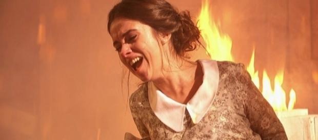 Il Segreto, anticipazioni: Beatriz morirà arsa viva? Il Segreto, anticipazioni: Beatriz morirà arsa viva?