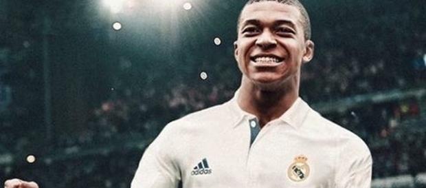 Real Madrid : Une offre impossible à refuser pour Mbappé ! Real Madrid : Une offre impossible à refuser pour Mbappé !