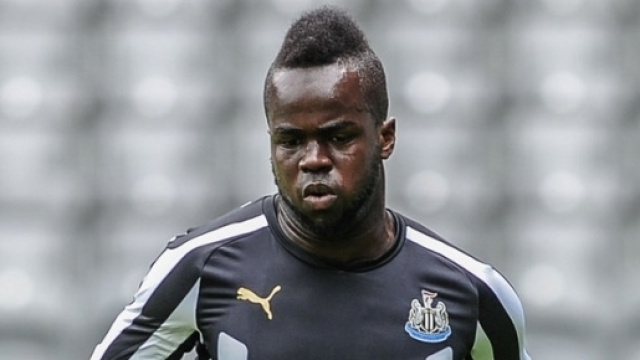 Tiotè in azione con il Newcastle United