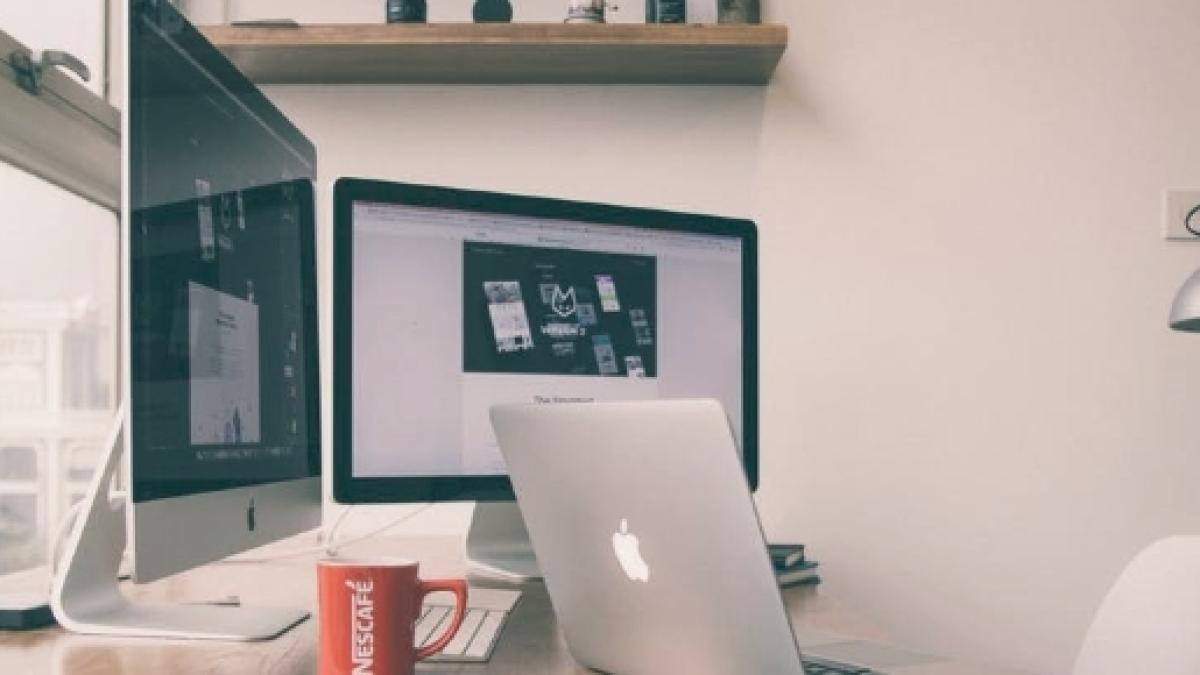 Macbook Pro News Apple S Powerful Laptop To Get An Enhanced 7th Gen Processor