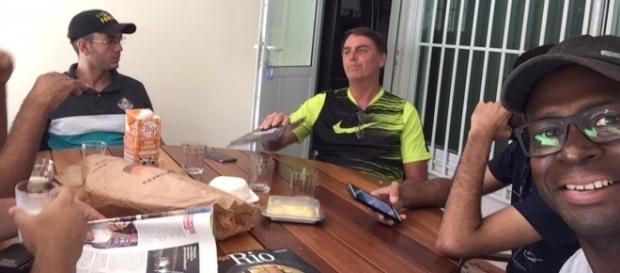 Bolsonaro é pré-candidato à Presidência Bolsonaro é pré-candidato à Presidência