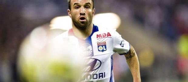 Mathieu Valbuena en route vers sa nouvelle destination Mathieu Valbuena en route vers sa nouvelle destination