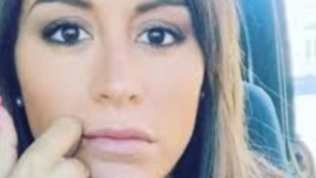 Anaïs Camizuli dévoilera bientôt un nouveau projet et se prépare à quitter la France !