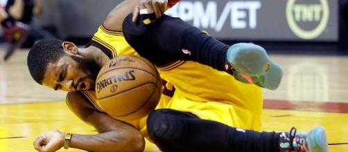 Cleveland Cavaliers PG Kyrie Irving (knee contusion) won't play vs ... - si.com
