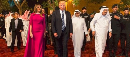 President Donald Trump and First Lady Melania Trump arrive to the Murabba Palace / Photo cc Whitehouse