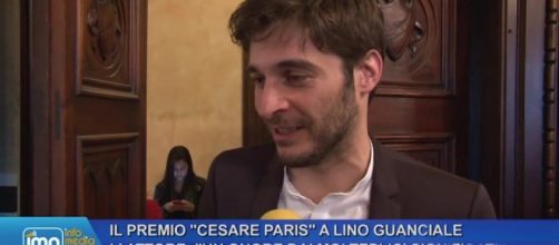 VIDEO. Il premio 'Cesare Paris' a Lino Guanciale, l'attore: «Un ... - infomedianews.it