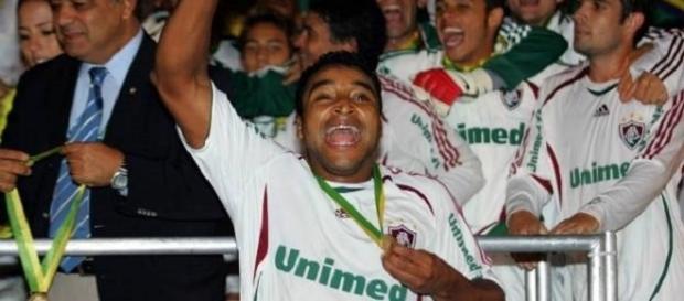 Atual técnico do Atlético-MG, Roger fez o gol do título do Flu da Copa do Brasil de 2007 (Foto: ESPN) Atual técnico do Atlético-MG, Roger fez o gol do título do Flu da Copa do Brasil de 2007 (Foto: ESPN)